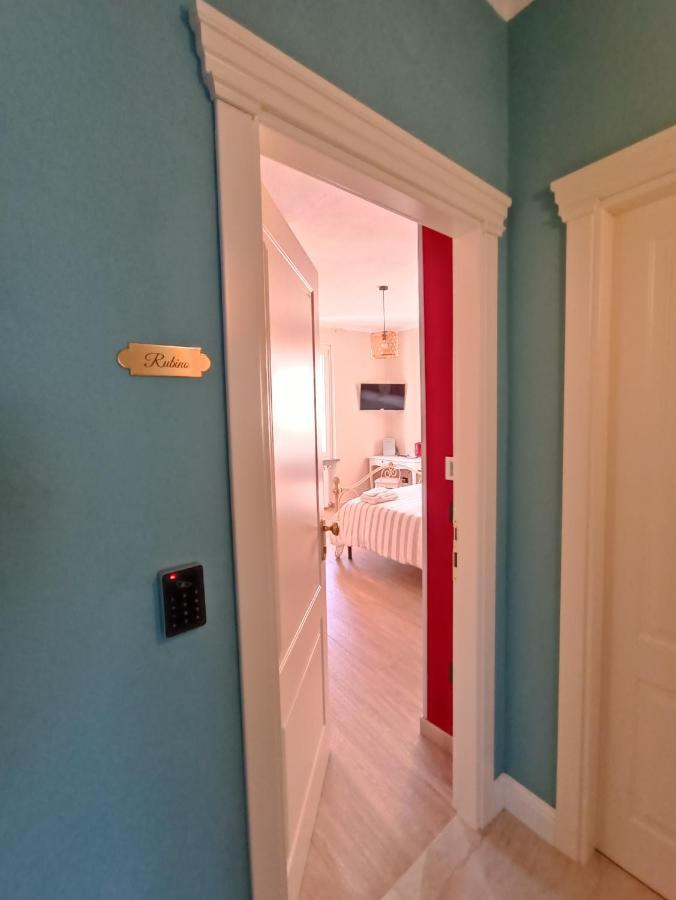 B&B Villa Preziosa Lago Maggiore Lesa Exterior photo