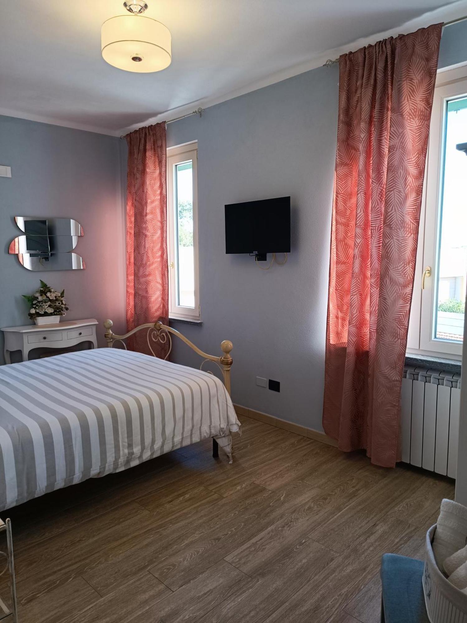 B&B Villa Preziosa Lago Maggiore Lesa Exterior photo